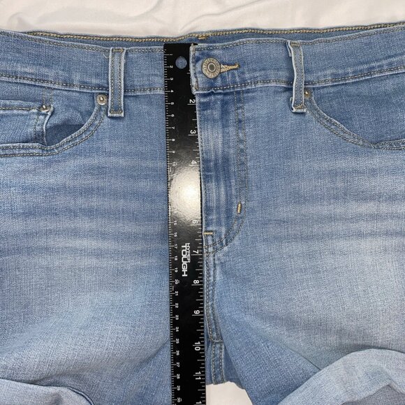 2 Levis Mid Length Shorts Womens 32 Blue/ Blue Washed - Picture 9 of 15